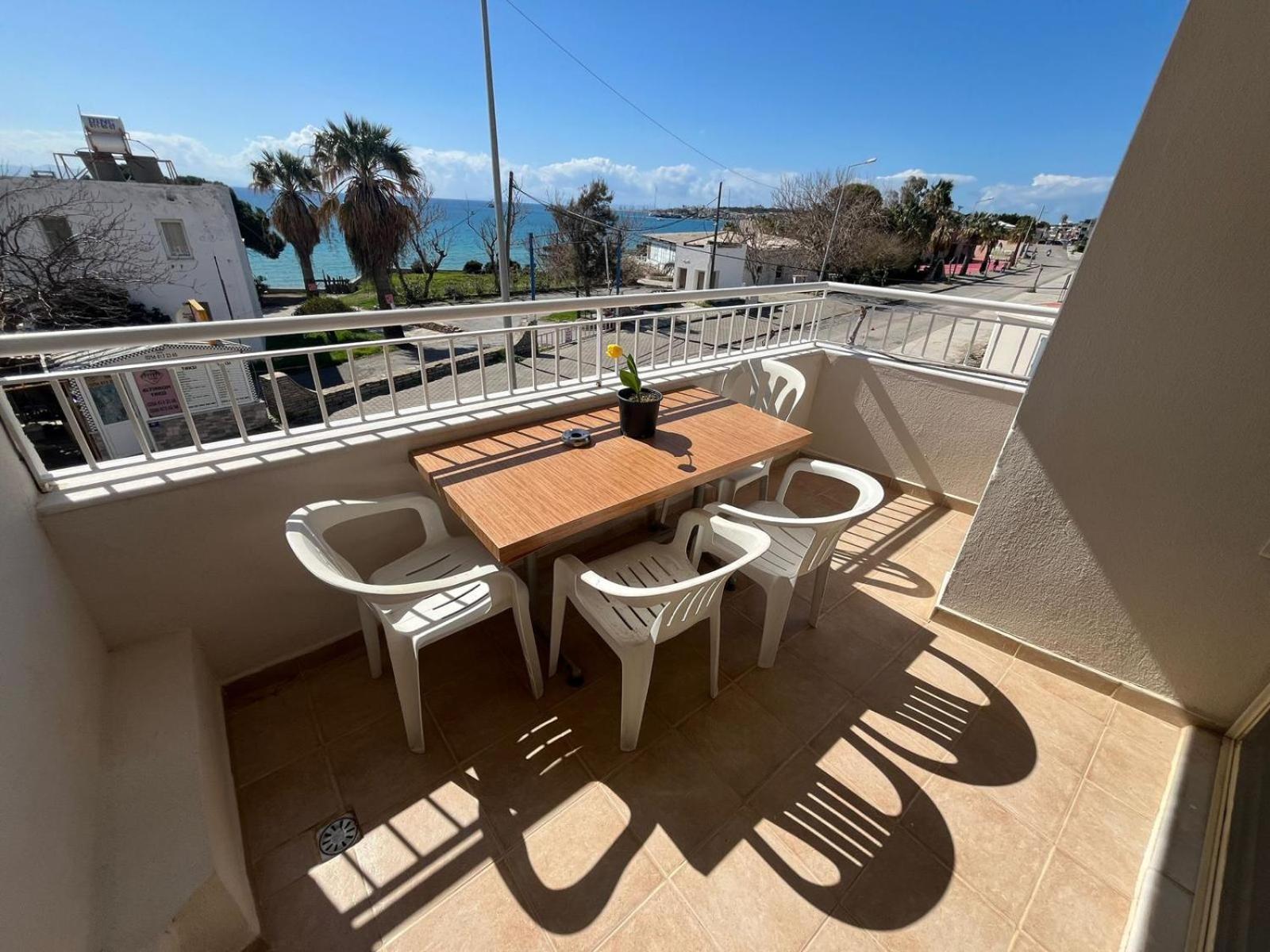Holiday Apart 50 Meters To Beach, Sea View Apartments Didim Eksteriør billede